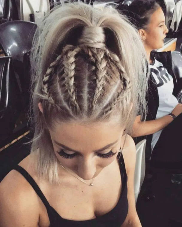 Peinado de dama, estilo 4